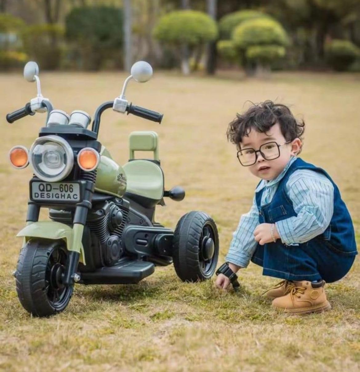 Battery Operated Ride On Bike For Kids With Music And Lights, For 2 To 6 Year Child With Foot Accelerator - Multicolor